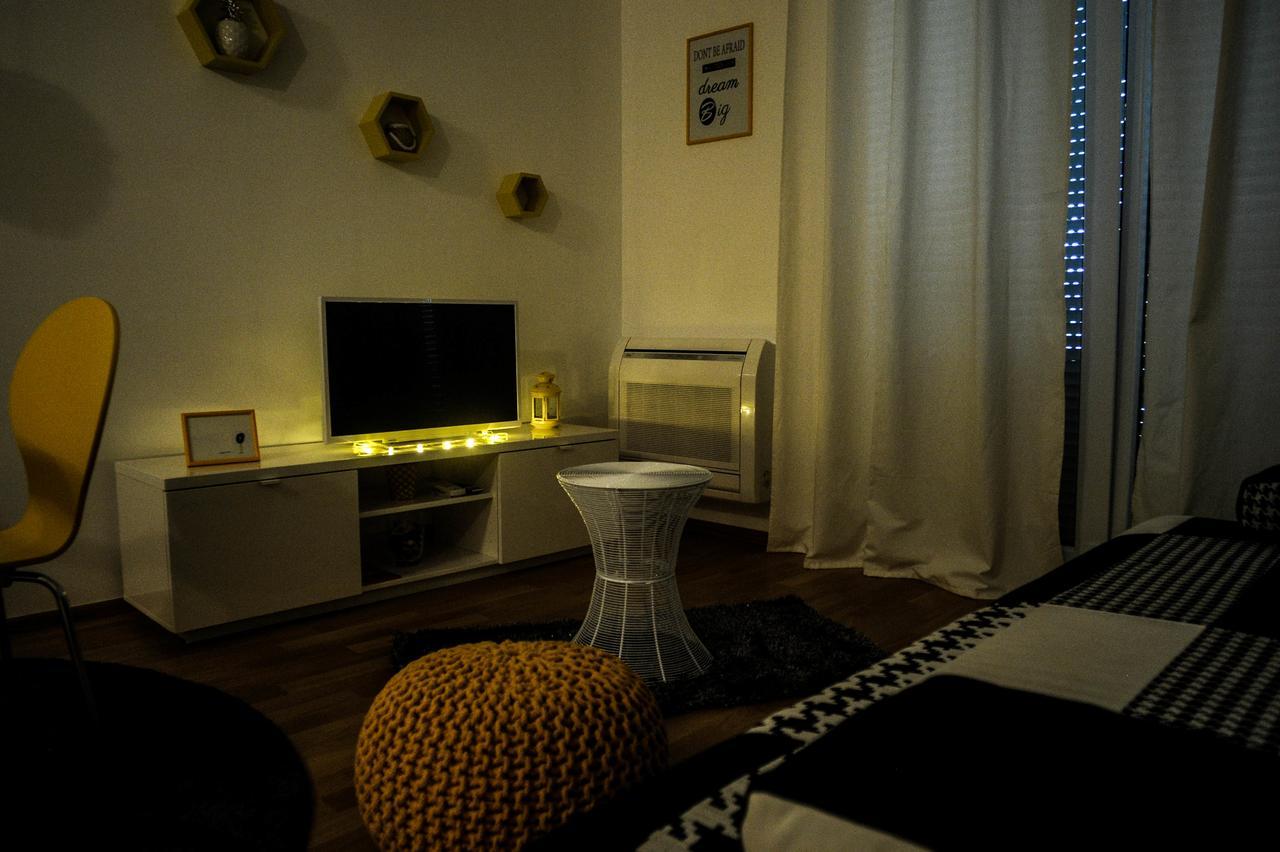 Golden Gate Apartment Zadar Buitenkant foto